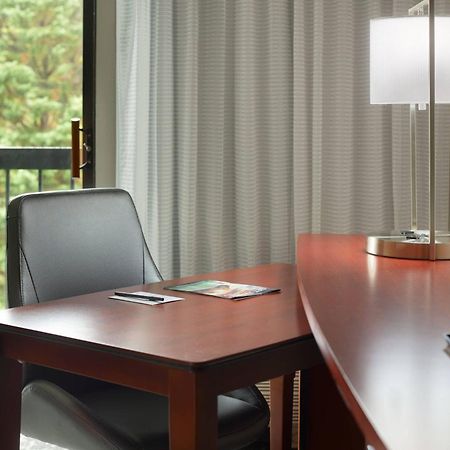 Hotel Courtyard By Marriott Raleigh Cary Exteriér fotografie